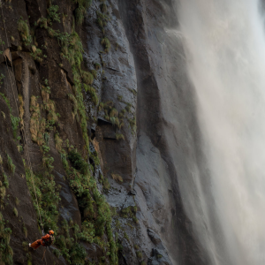 world record waterfall abseil at maletsunyane falls Semonkong Lodge